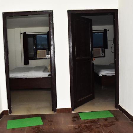 Corbett Bhavesh Home Stay Jhirna Pokoj fotografie