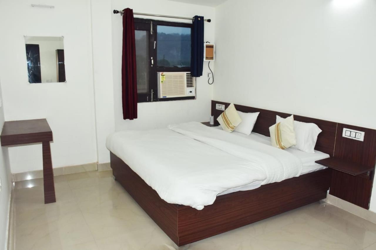 Corbett Bhavesh Home Stay Jhirna Exteriér fotografie
